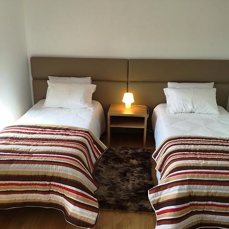 Hotel Caramulo - Casas Do Espigueiro à Macieira de Alcoba Extérieur photo