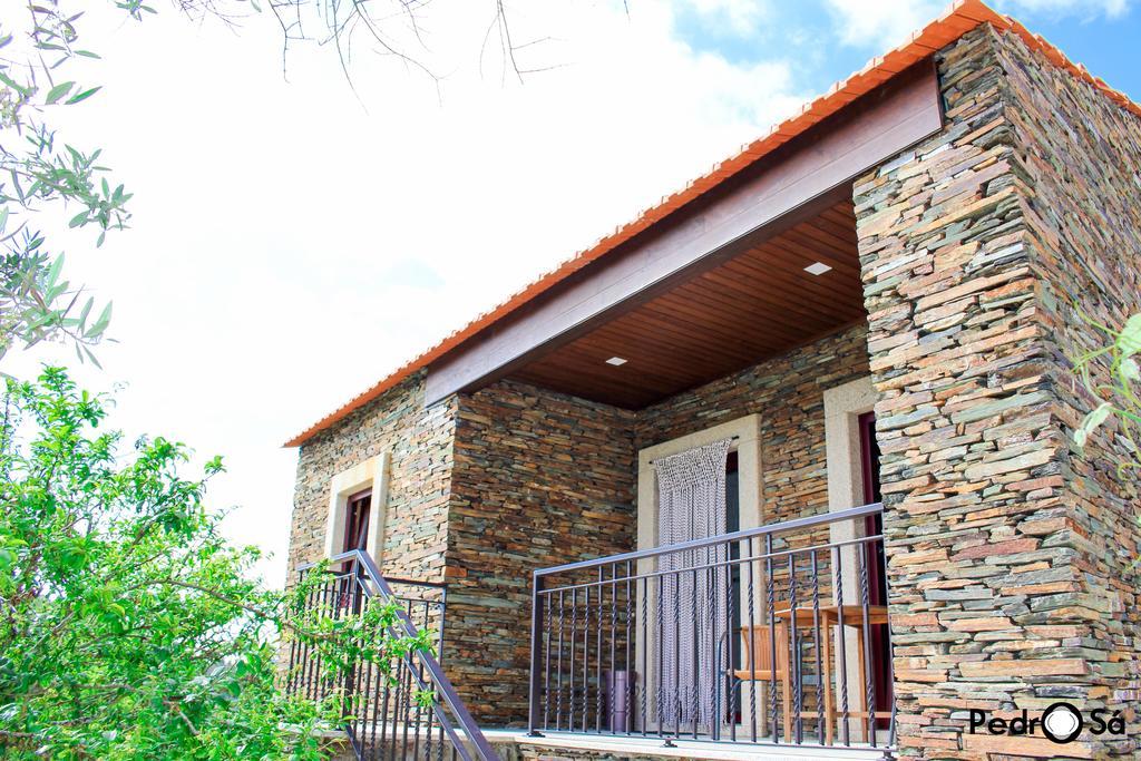 Hotel Caramulo - Casas Do Espigueiro à Macieira de Alcoba Extérieur photo
